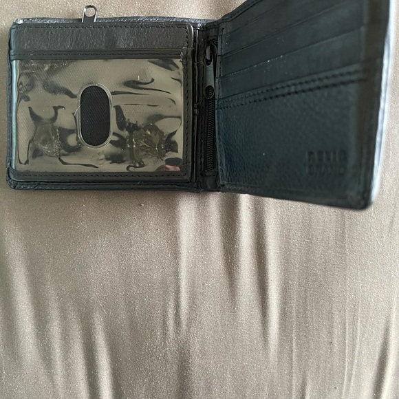 Wallet - Picture 3 of 3